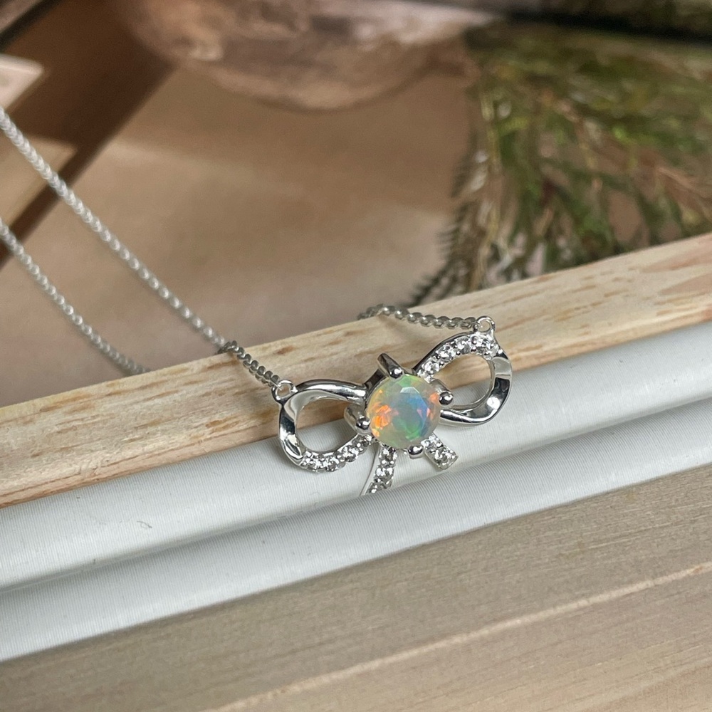VIBES 925 Sterling Silver Natural Ethiopian Opal Necklace!!